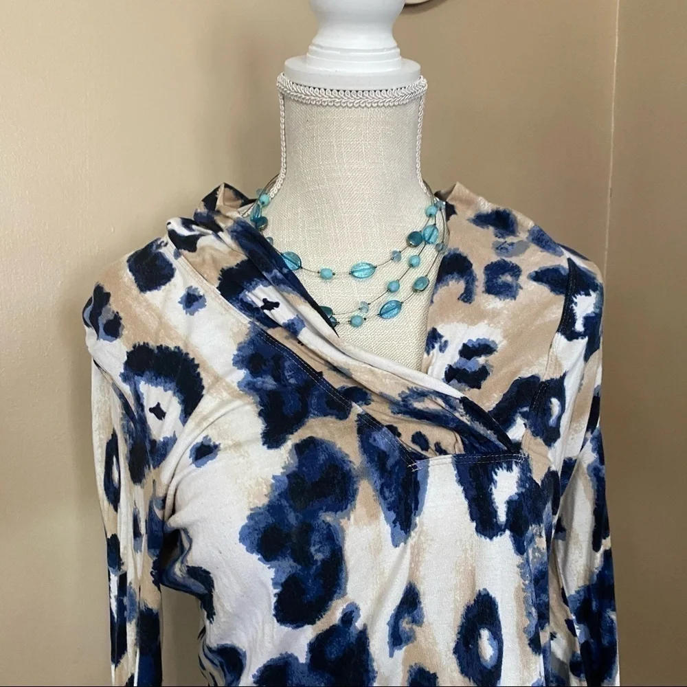 ST John long sleeve shirt - Picture 2 of 7